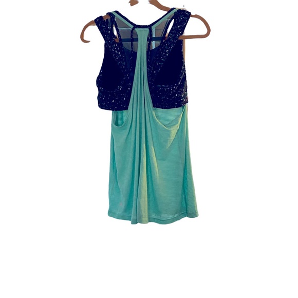 Lululemon Tough it out tank Heathered menthol size 12 - Picture 9 of 9